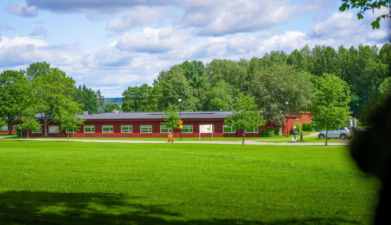 Karlskoga Folkhoegskola Vandrarhem Udden Zewnętrze zdjęcie
